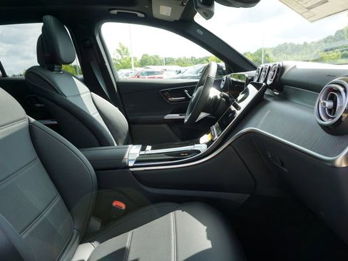 Certified 2025 Mercedes-Benz GLC 300 4MATIC image 61