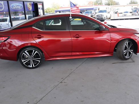 Used 2021 Nissan Sentra SR image 4