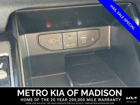 Used 2025 Kia Sorento EX FWD image 24