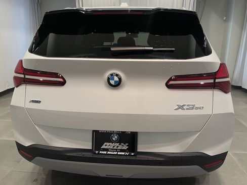 New 2026 BMW X3 xDrive30 image 5