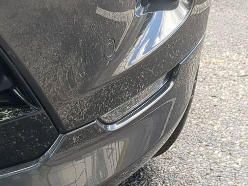 Used 2025 Land Rover Discovery Sport S image 11