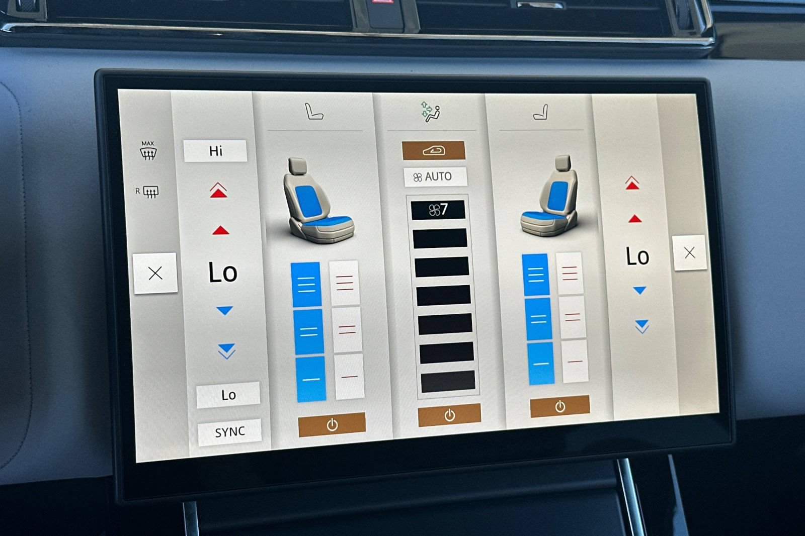 New 2026 Land Rover Range Rover Velar S AWD/4WD image 21