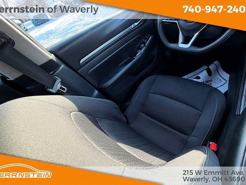 Used 2023 Nissan Altima 2.5 SV image 10