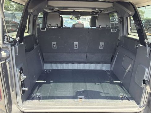 Used 2025 Ford Bronco Badlands AWD/4WD image 37