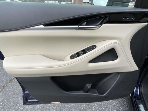 Used 2025 INFINITI QX60 Pure image 18