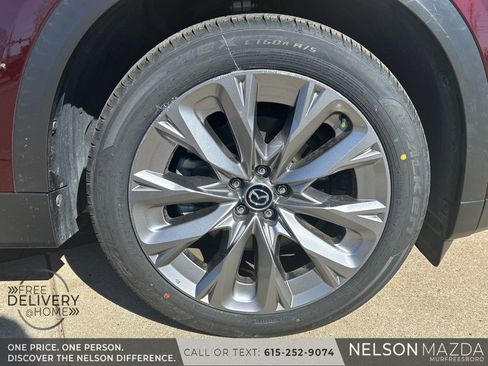 Certified 2024 MAZDA CX-90 3.3 Turbo w/ Premium Plus Pkg image 13