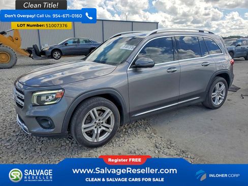 Used 2020 Mercedes-Benz GLB 250 4MATIC w/ Premium Package image 1