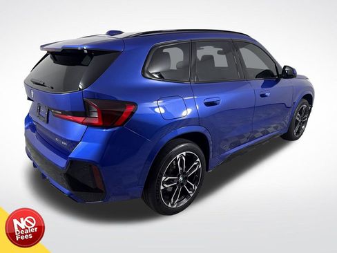 Used 2024 BMW X1 xDrive28i w/ Premium Package AWD/4WD image 3