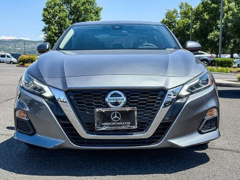 Used 2022 Nissan Altima 2.5 SV FWD image 4