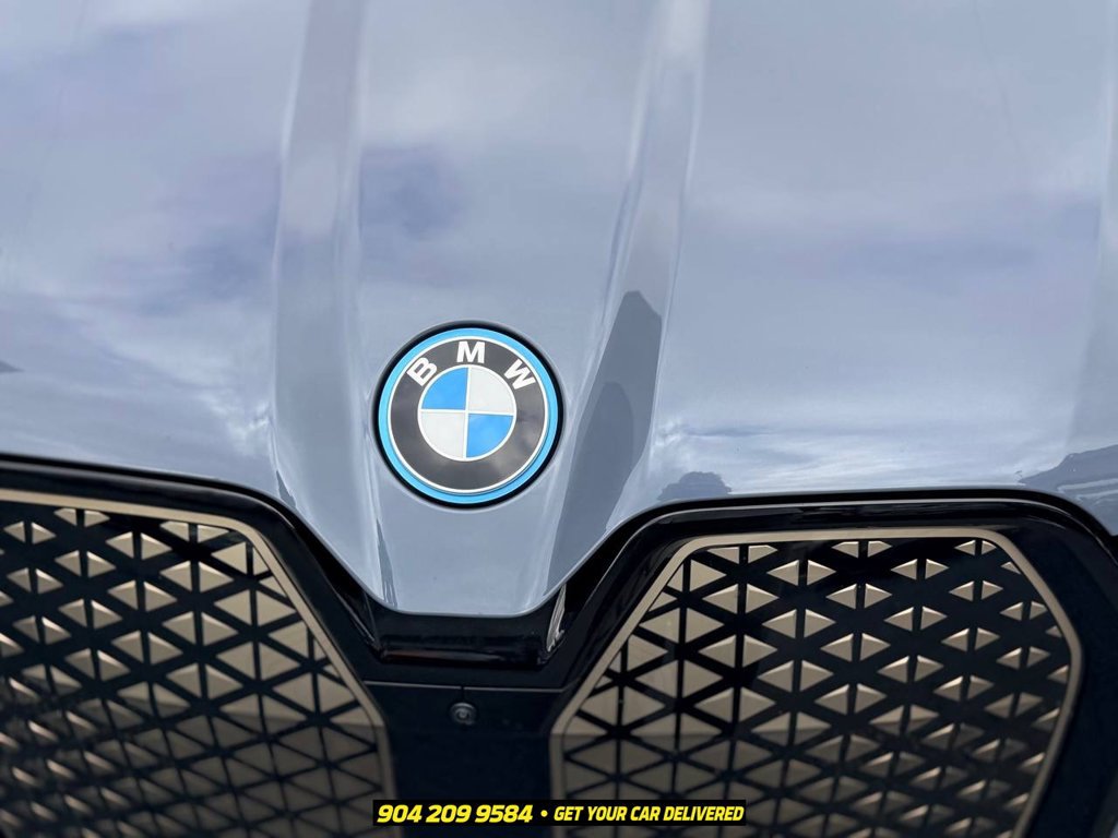 Used 2023 BMW iX M60 w/ Executive Package AWD/4WD image 5