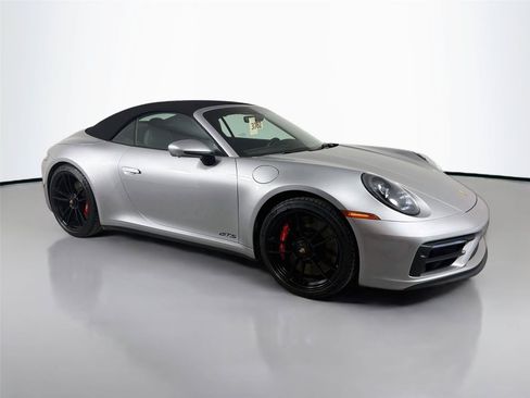 Certified 2022 Porsche 911 Carrera GTS RWD image 9