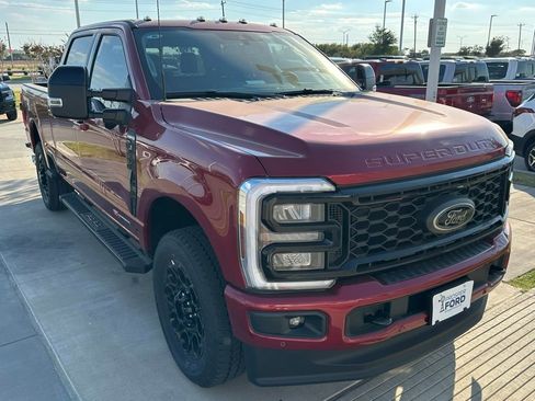 New 2026 Ford F250 Lariat w/ Black Appearance Package image 29