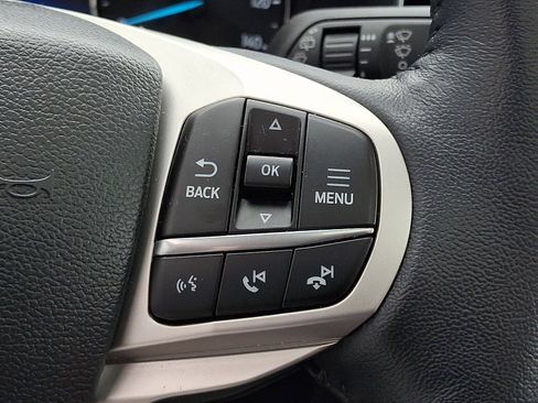 Certified 2023 Ford Explorer XLT w/ Equipment Group 202A AWD/4WD image 26