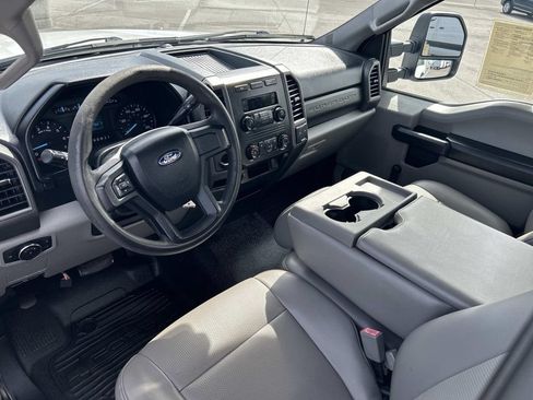 Used 2019 Ford F250 XL RWD image 28