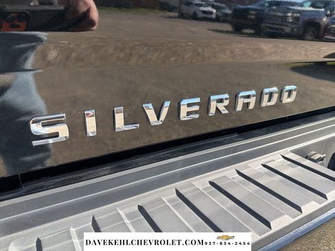 Used 2017 Chevrolet Silverado 2500 LT w/ Custom Sport Edition image 36