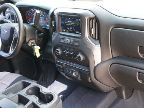 Used 2021 Chevrolet Silverado 1500 Custom Trail Boss w/ Safety Confidence Package AWD/4WD image 25