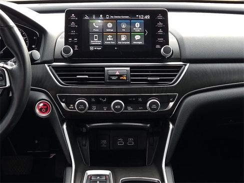 Used 2022 Honda Accord EX-L image 11