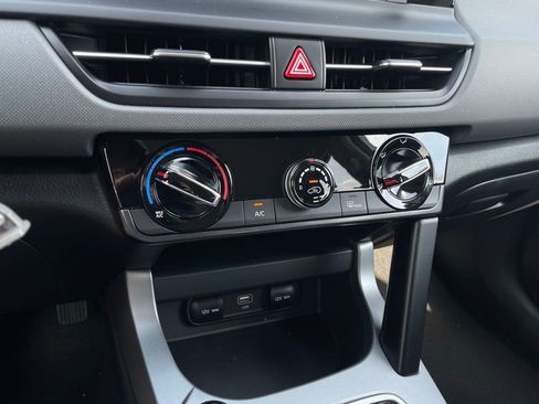 New 2026 Kia Seltos LX FWD image 18