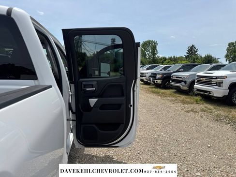 Used 2016 Chevrolet Silverado 2500 LT AWD/4WD image 27