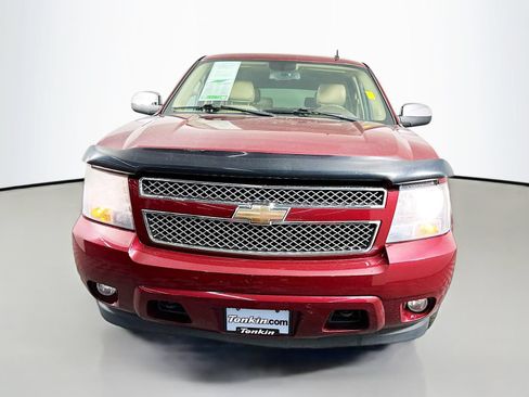 Used 2010 Chevrolet Suburban LTZ AWD/4WD image 2