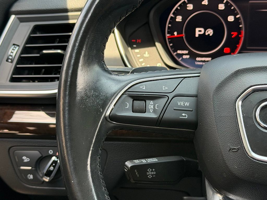 Used 2018 Audi Q5 2.0T Premium Plus AWD/4WD image 45