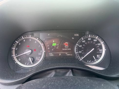 Used 2021 Toyota Highlander Platinum FWD image 11
