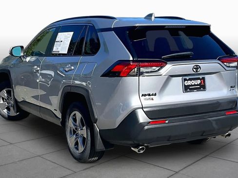 Certified 2025 Toyota RAV4 XLE w/ Convenience Package AWD/4WD image 12