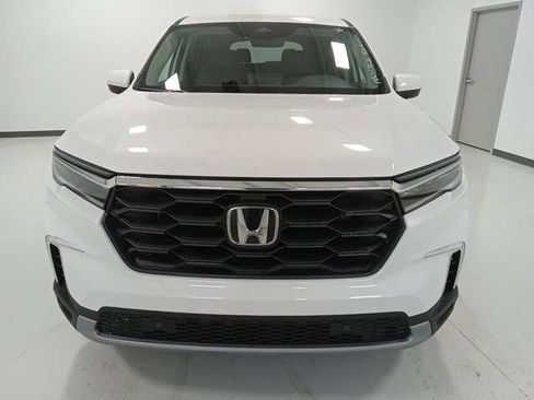 Used 2023 Honda Pilot EX-L image 2