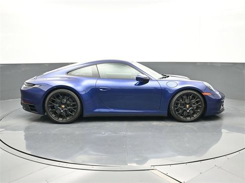 Used 2024 Porsche 911 Carrera GTS image 18