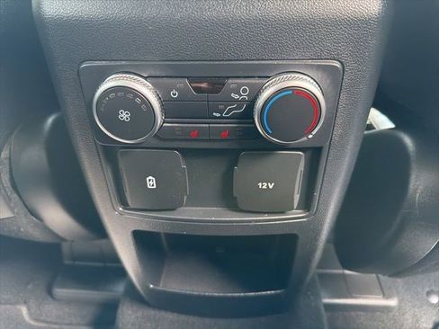 Used 2020 Ford Explorer XLT w/ Equipment Group 202A AWD/4WD image 27