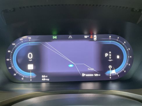 Used 2025 Volvo V60 B5 Cross Country Plus image 38