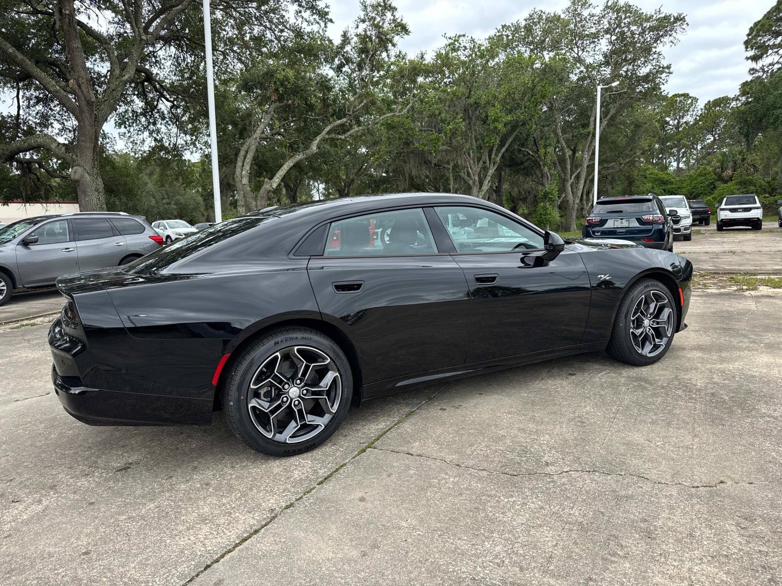 New 2026 Dodge Charger R/T AWD/4WD image 3