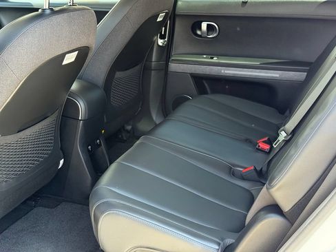 Used 2024 Hyundai Ioniq 5 Limited RWD image 8