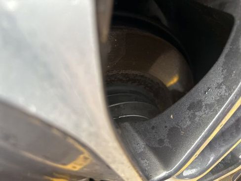 Used 2023 Toyota Highlander XLE image 18