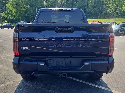 Used 2023 Toyota Tundra Platinum AWD/4WD image 9
