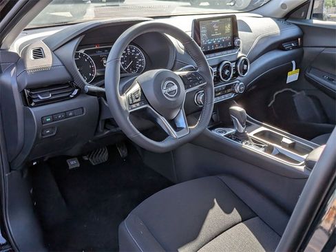 New 2025 Nissan Sentra SV w/ All-Weather Package image 9