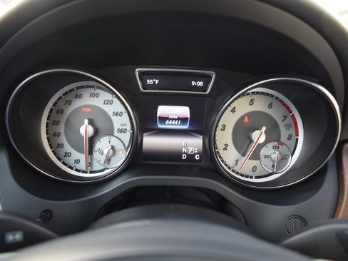 Used 2016 Mercedes-Benz GLA 250 4MATIC image 12