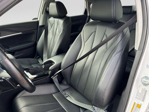 Used 2025 Acura Integra FWD image 11