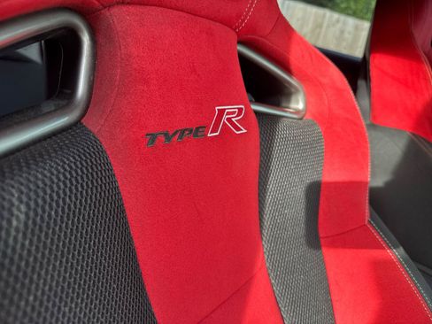 Used 2019 Honda Civic Type R image 31