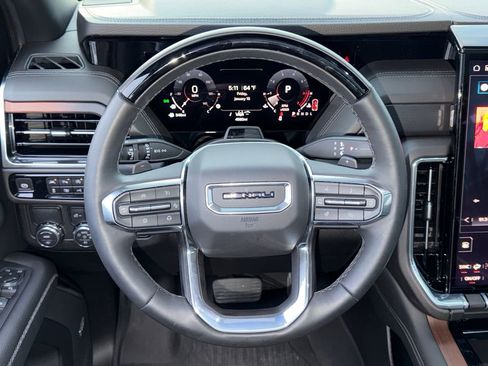 Used 2026 GMC Yukon XL Denali w/ Denali Reserve Package image 18