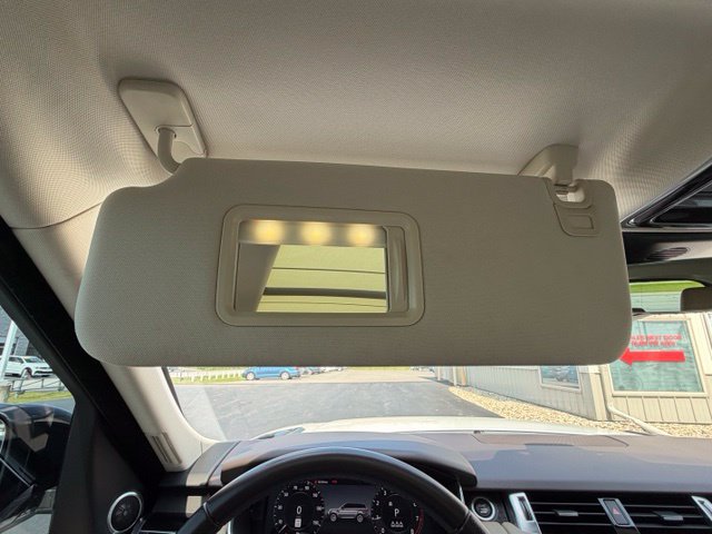 Used 2020 Land Rover Range Rover Sport HSE AWD/4WD image 28
