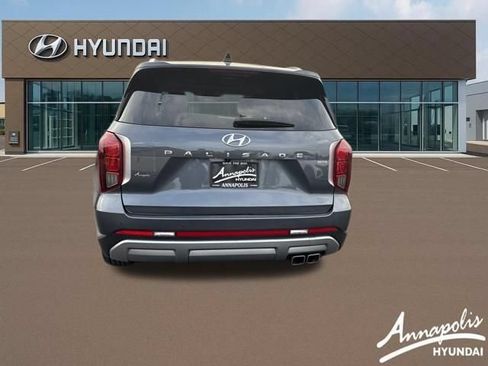 Used 2024 Hyundai Palisade SEL w/ Premium Package AWD/4WD image 4