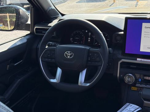New 2026 Toyota Tacoma Limited AWD/4WD image 29