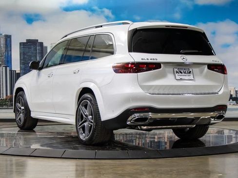 Certified 2026 Mercedes-Benz GLS 450 4MATIC image 9