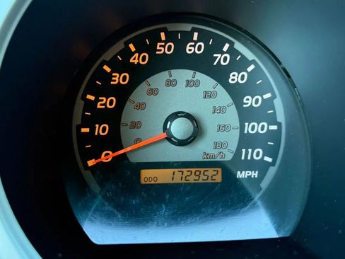 Used 2004 Toyota 4Runner Sport AWD/4WD image 20