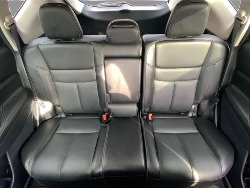 Used 2024 Nissan Murano SL image 14