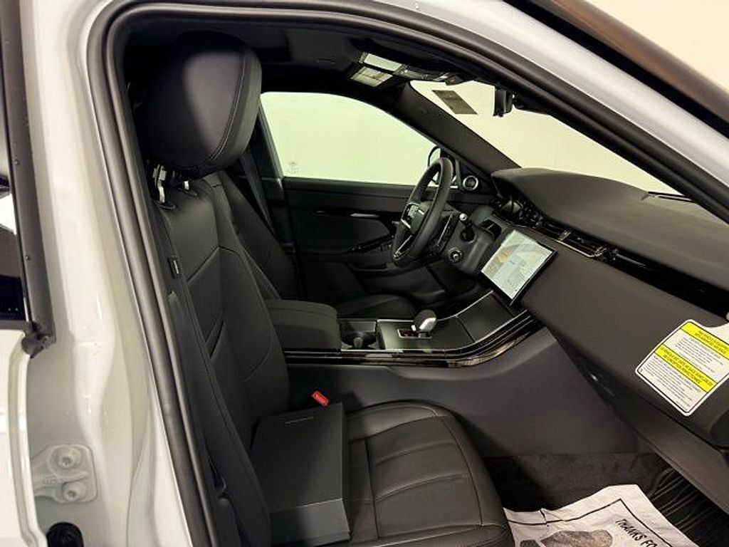 Certified 2026 Land Rover Range Rover Evoque S AWD/4WD image 27