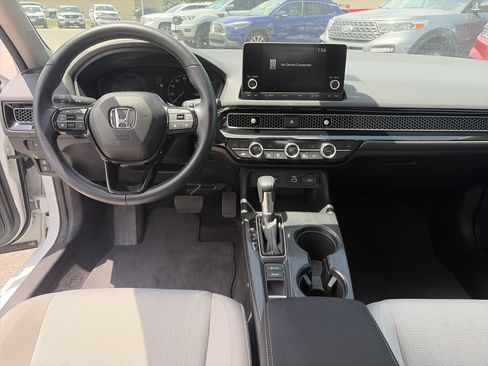 Certified 2024 Honda Civic EX image 18