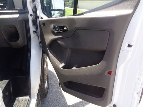 Used 2022 Ford Transit 350 Low Roof RWD image 24