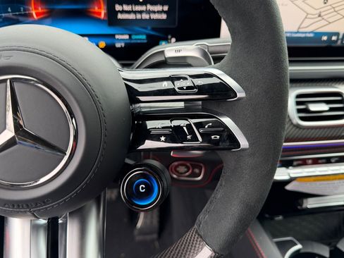 New 2026 Mercedes-Benz GLE 53 AMG 4MATIC image 23